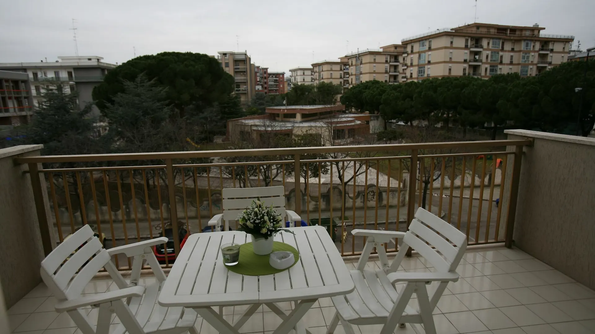 B&B Piazza Partigiani Lecce 0*,  Italie