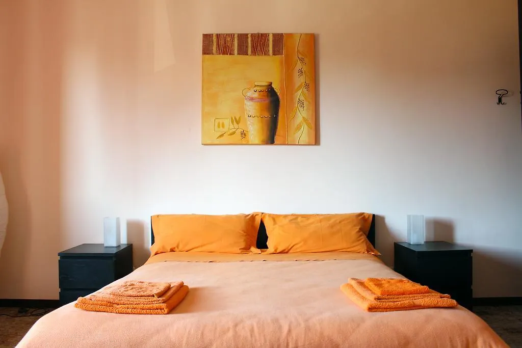 Guest house B&B Piazza Partigiani Lecce Italy