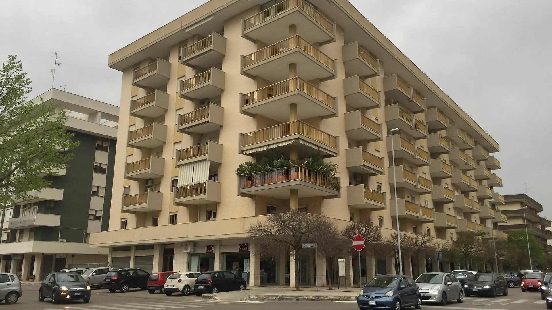 B&B Piazza Partigiani Lecce 0*,